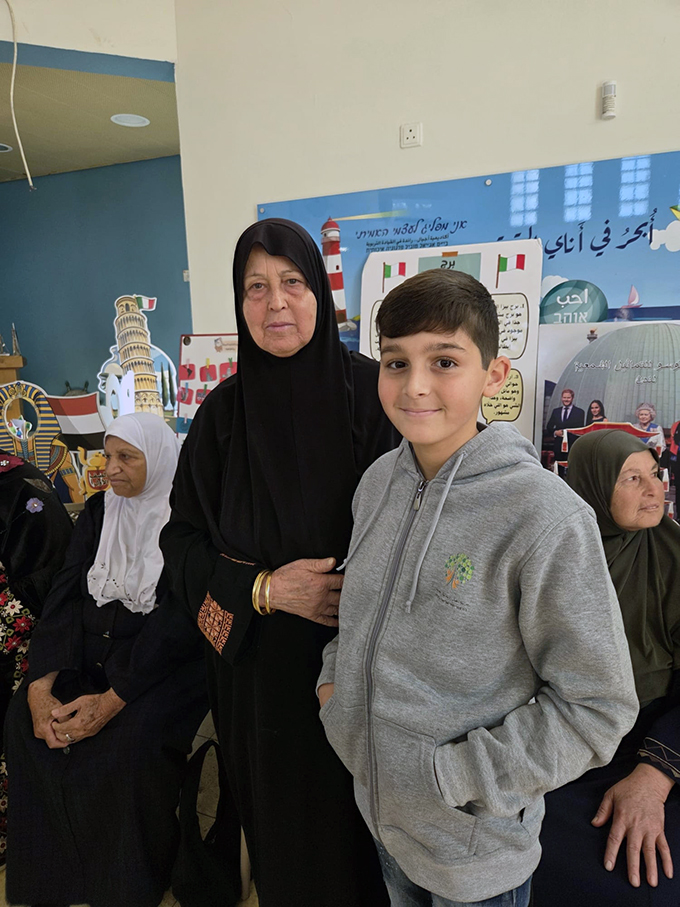 ملتقى الأجيال في مدرسة أجيال الابتدائية في جلجولية